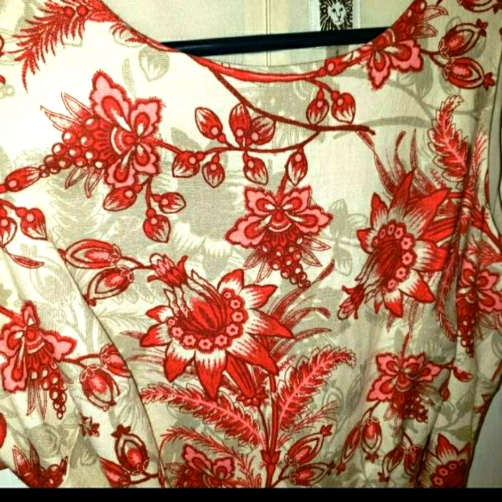 Anne Klein Knee high Dress - Picture 6 of 7